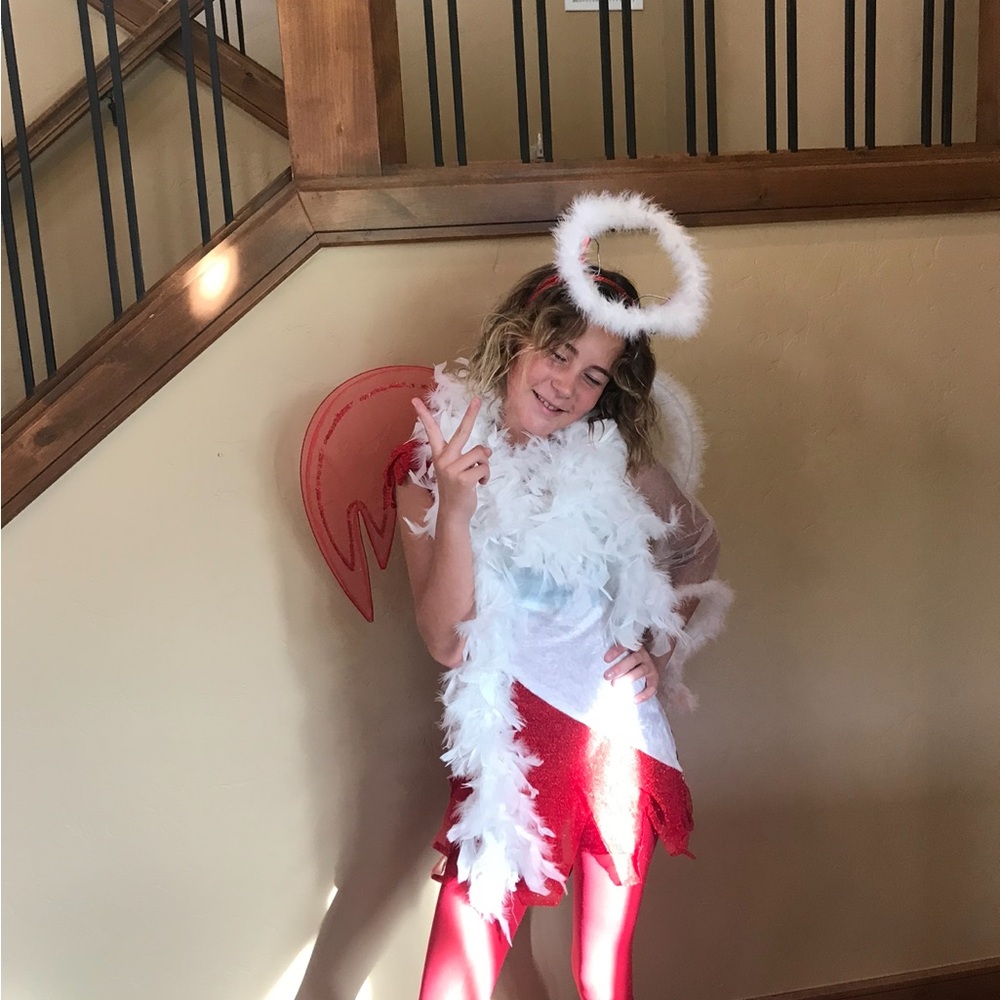Half angel, half devil costume size 7-8
